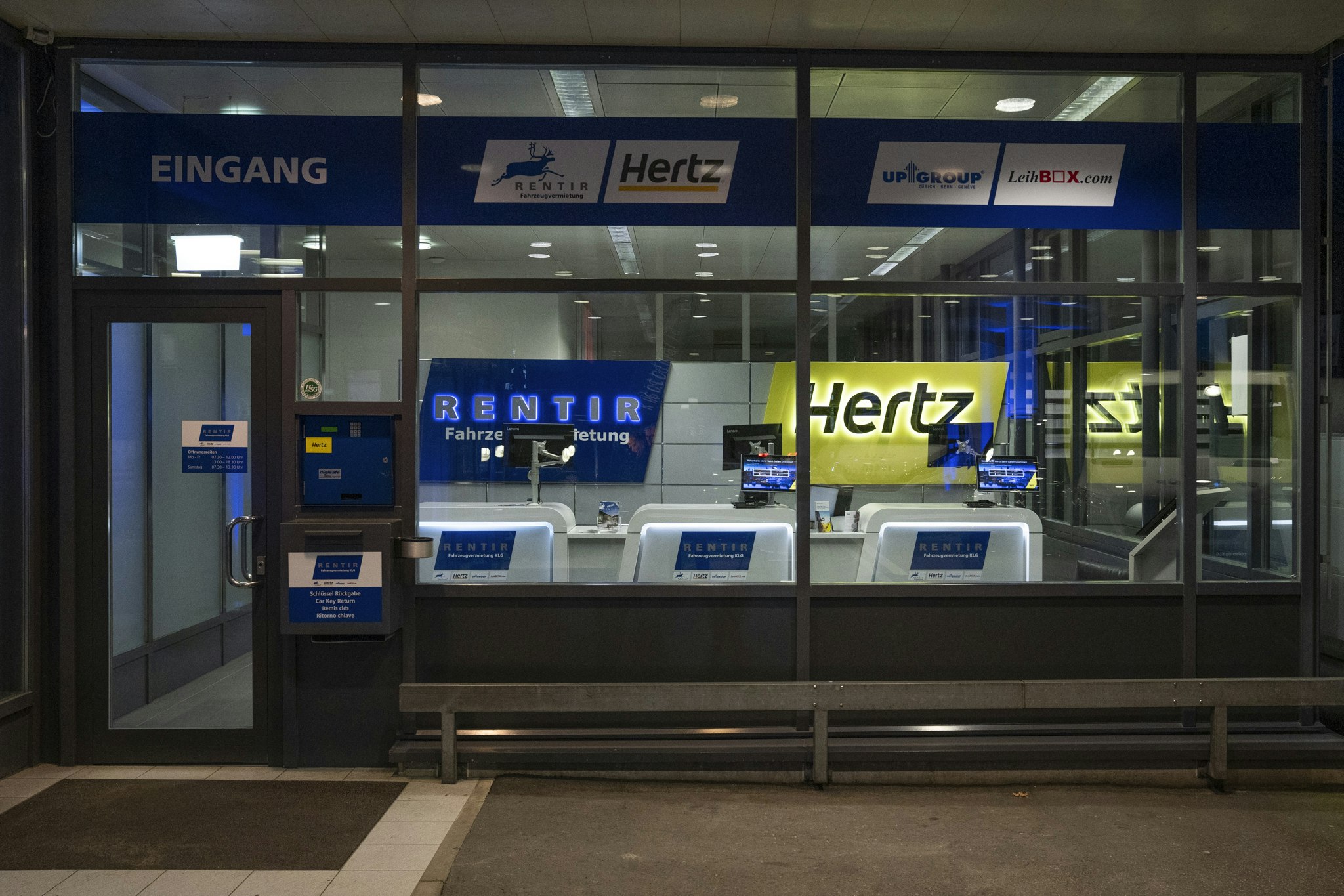 Impression Eröffnung Rentir Autovermietung St. Gallen 2019